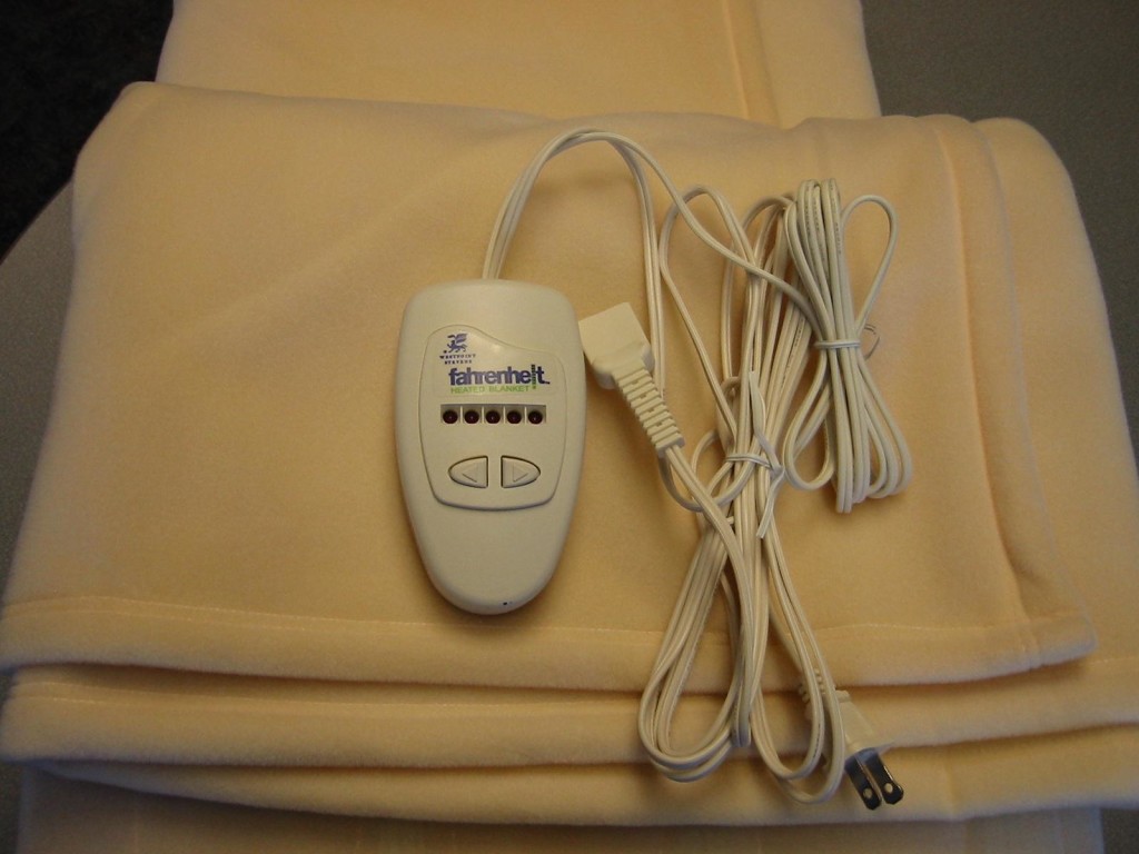 safety issues with electric blanket and air mattress